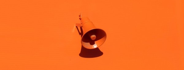 Loudspeaker UKELT campaigning oleg laptev QRKJwE6yfJo unsplash